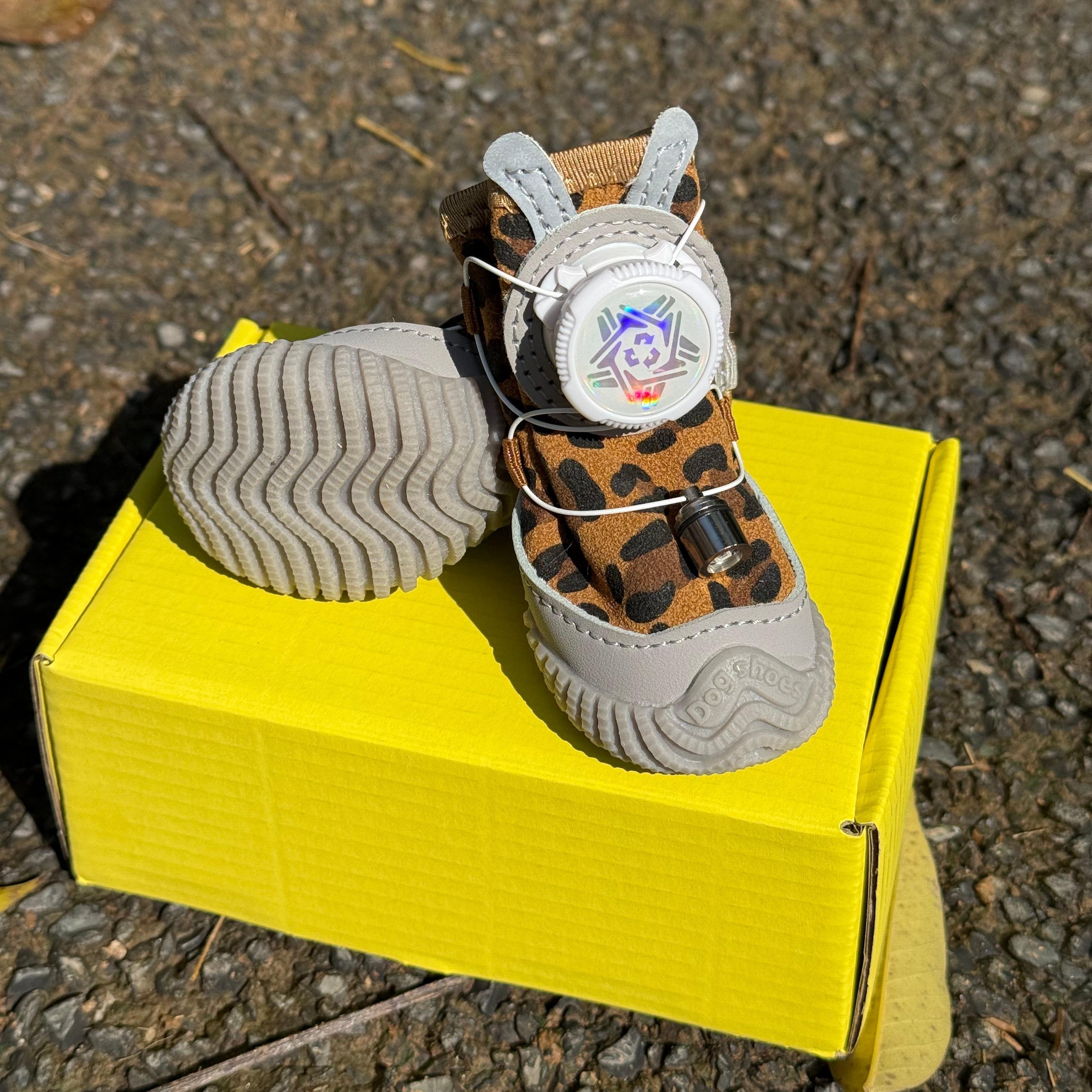 LED Light-Up Dog Shoes (4-Pack) – Anti-Slip Night Safety Boots for Small & Medium Dogs