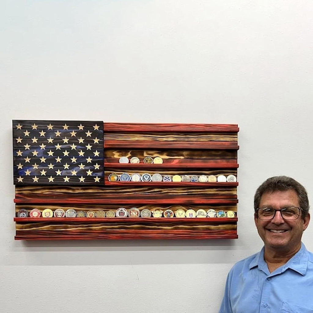 Creative Wooden Independence Day Decor – Patriotic Craftwork for Home Display