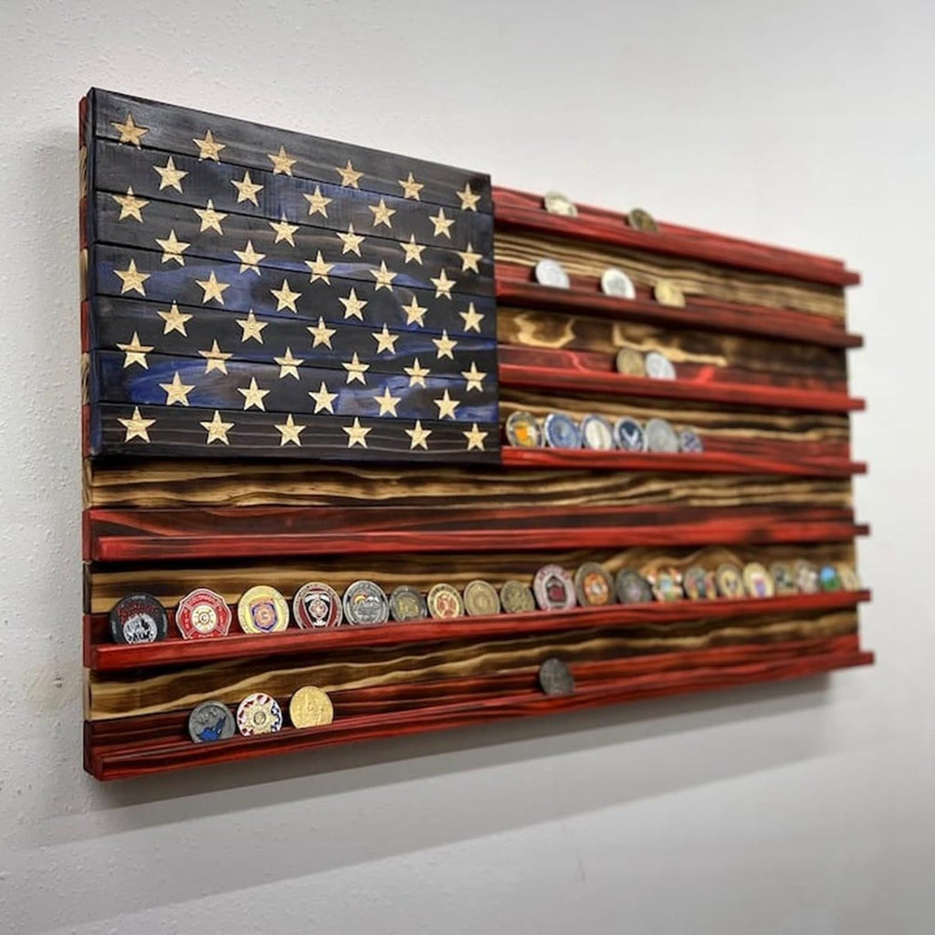 Creative Wooden Independence Day Decor – Patriotic Craftwork for Home Display