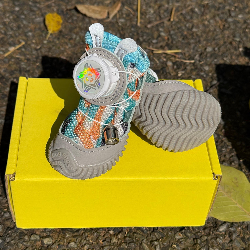 LED Light-Up Dog Shoes (4-Pack) – Anti-Slip Night Safety Boots for Small & Medium Dogs