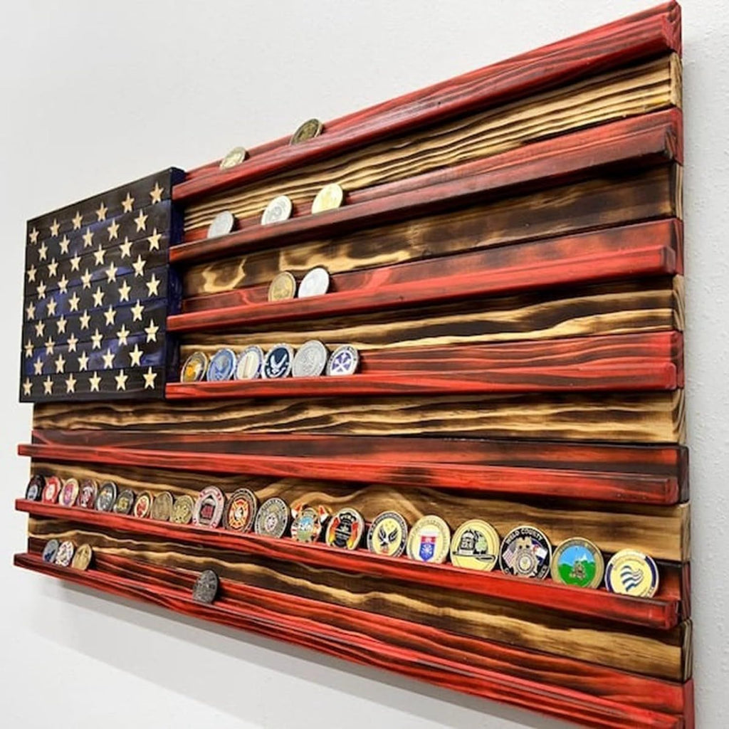 Creative Wooden Independence Day Decor – Patriotic Craftwork for Home Display